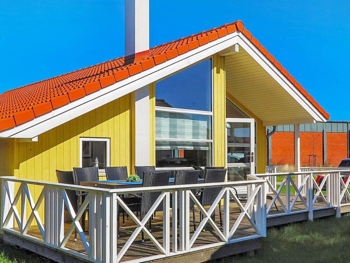 8 Person Holiday Home In Gro Enbrode Grossenbrode Exterior photo