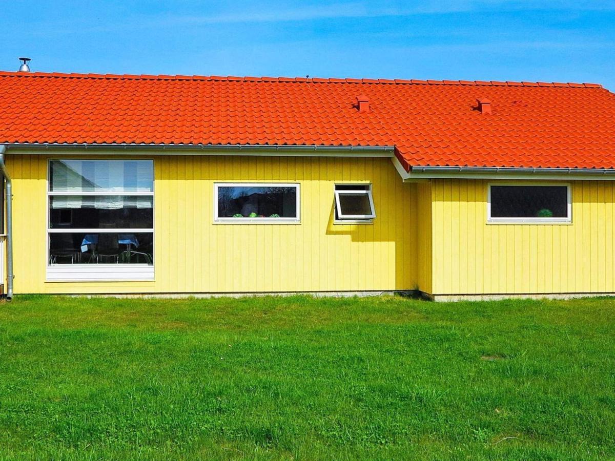 8 Person Holiday Home In Gro Enbrode Grossenbrode Exterior photo