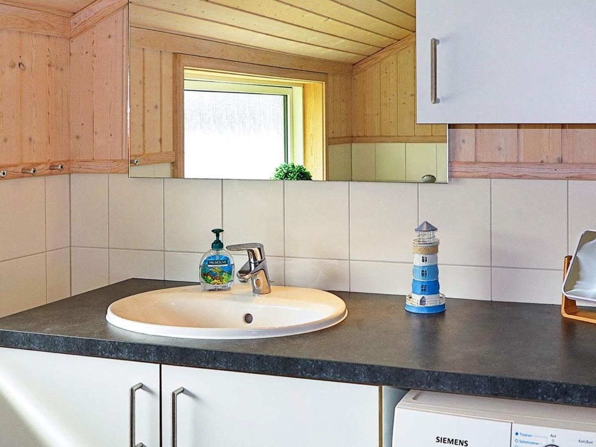8 Person Holiday Home In Gro Enbrode Grossenbrode Exterior photo